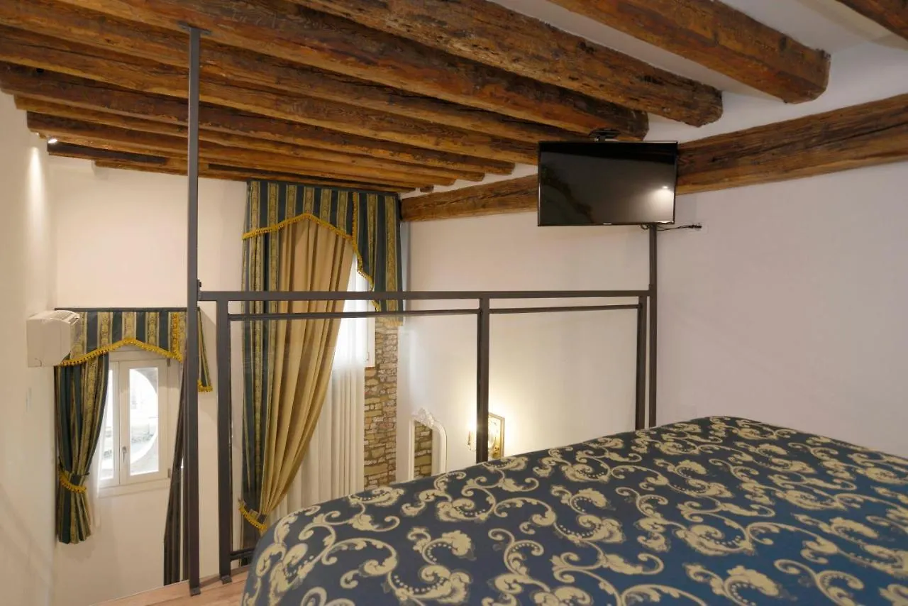 Al Mascaron Ridente Hotel Venice